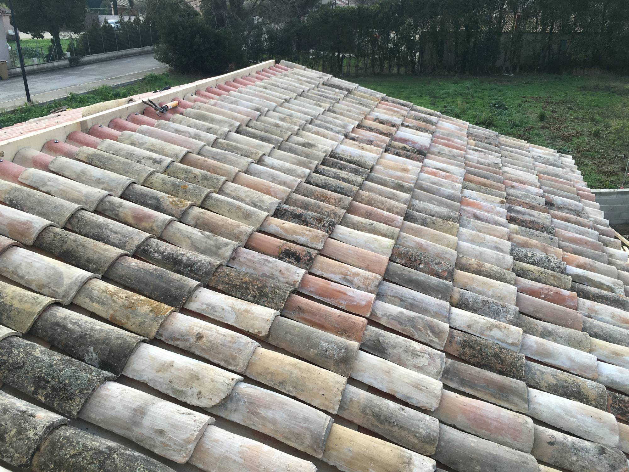 Nettoyage demoussage toiture Contes